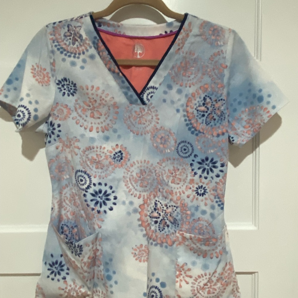 Women's Multicolor V-Neck Top